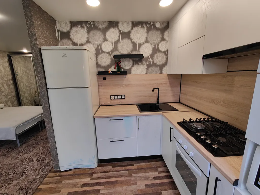 Уютная двухкомнатная квартира в спальном районе