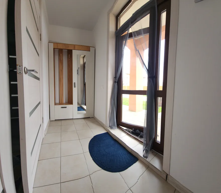 Евродвушка в корпусе с бассейном