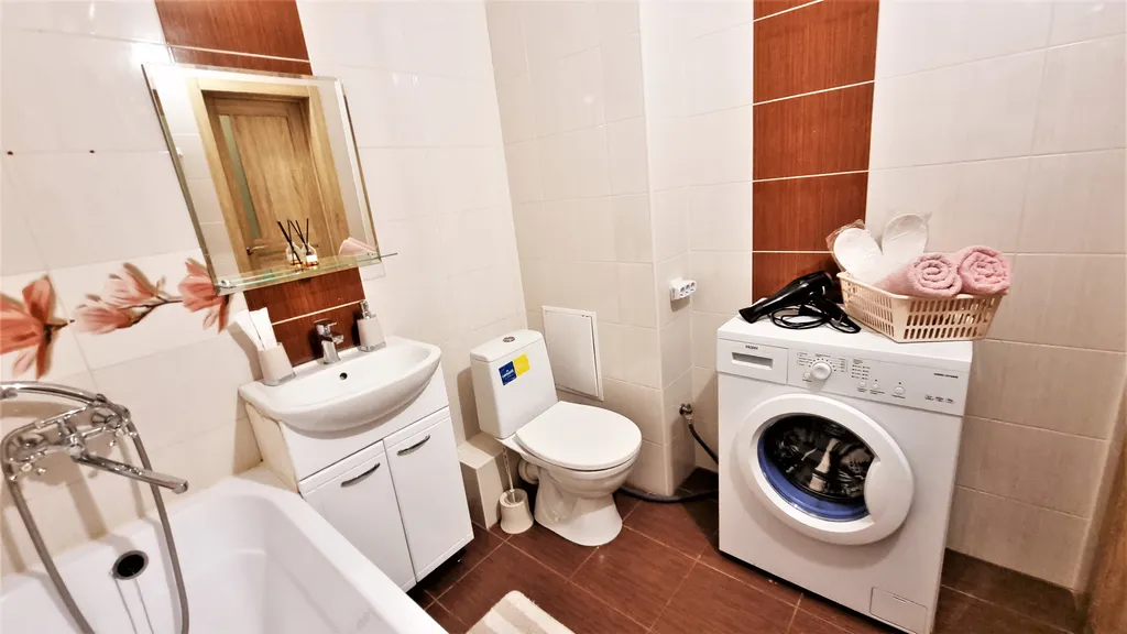 Квартира Апартамент добрый дом рядом с жк новин — Тюмень