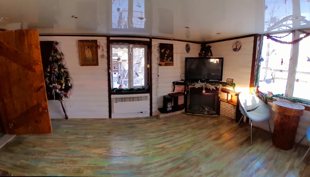 Дом на реке шале Венеция с чаном и вместительной банькой