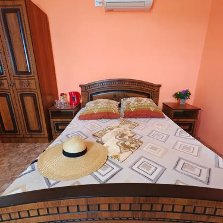 Квартира Апартаменты у моря — Анапа