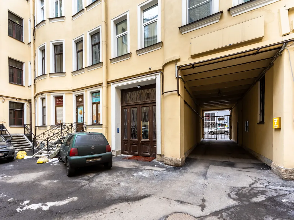 Большая квартира в самом центре города