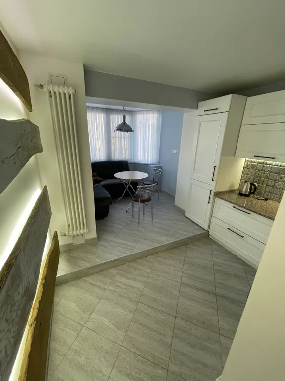 Уютная двушка в центре с отдельными изолированными спальнями