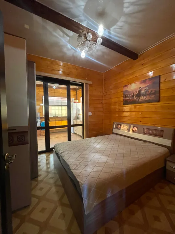 Дом в лесном массиве с закрытой территорией