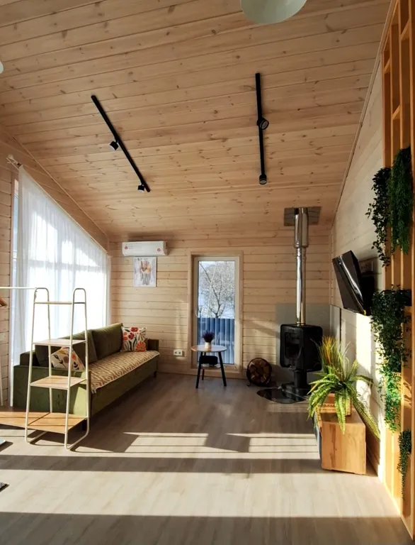 Уютный дом с дровяным камином