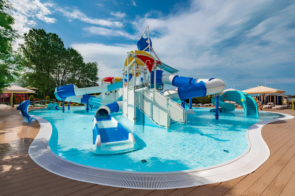 3-комнатная квартира в 5 минутах от моря