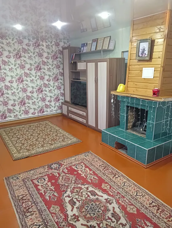 домик рядом с Троице-Гледнским монастырем На Родине Деда Мороза