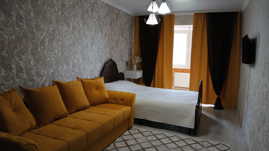 "Квартира в центре города с видом на горы" — аренда посуточно в Карачаевск