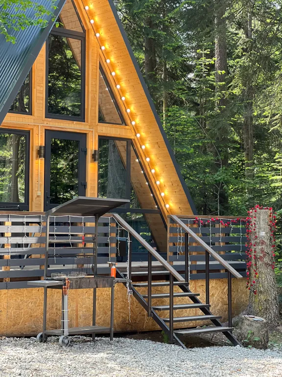 Коттедж Коттедж Шале в хвойном лесу — Архыз