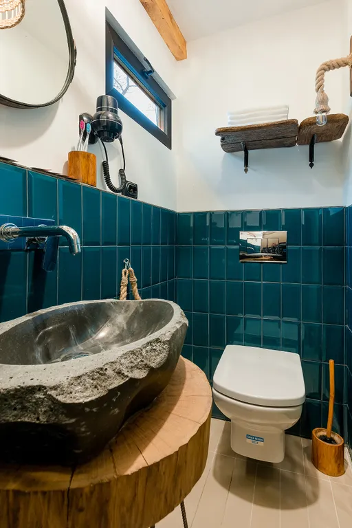 Панорамные апартаменты с террасой и видом на море