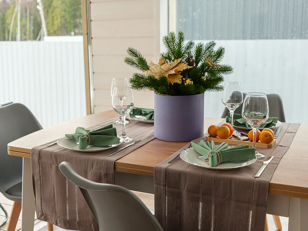 Уютный семейный дом с камином