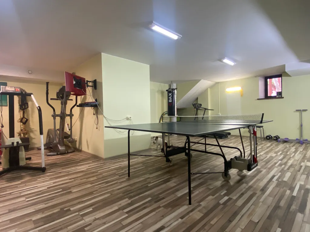 Коттедж Дом в черте города для семейного отдыха — Санкт-Петербург