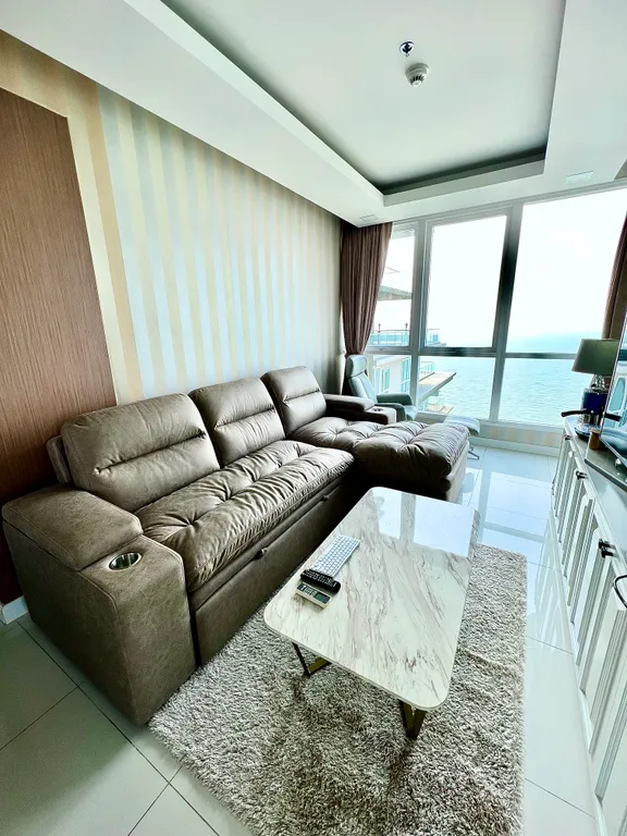 Просторные премиальные апартаменты-пентхаус