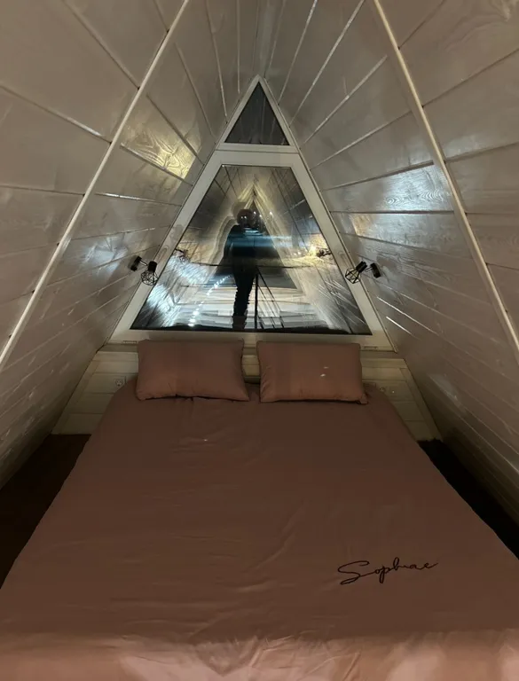 A-frame lamour house