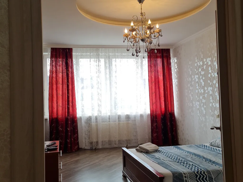 Уютная 1 комн,4 отдельно спальных,без посредников,м.Мякинино,Крокус