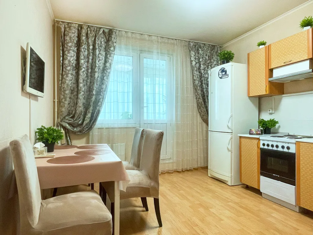 Чистая, светлая, уютная квартира с балконом