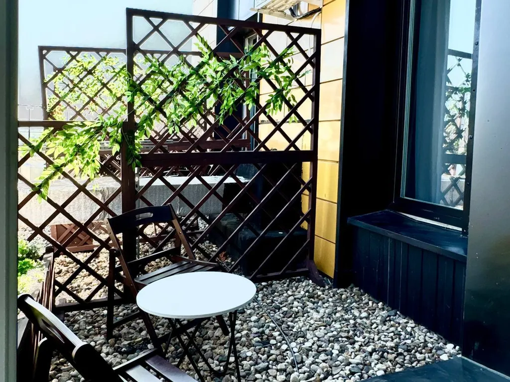 Светлая студия для четырёх гостей рядом с Термы Видное