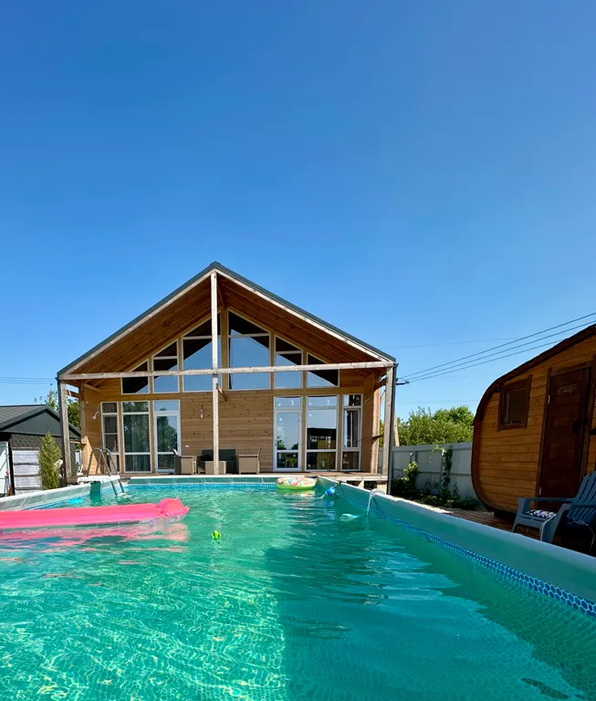 Глэмпинг у реки