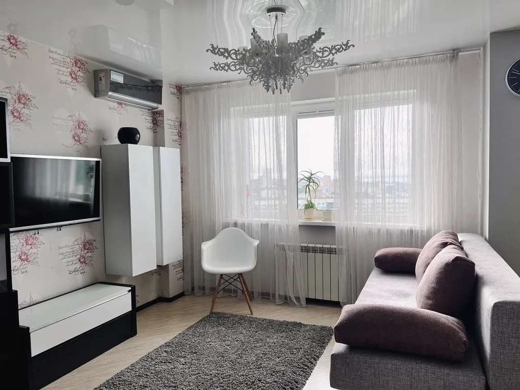 Комфортные апартаменты с видом