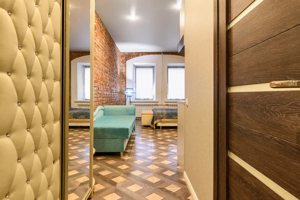 На тихой улице возле Новой Голландии