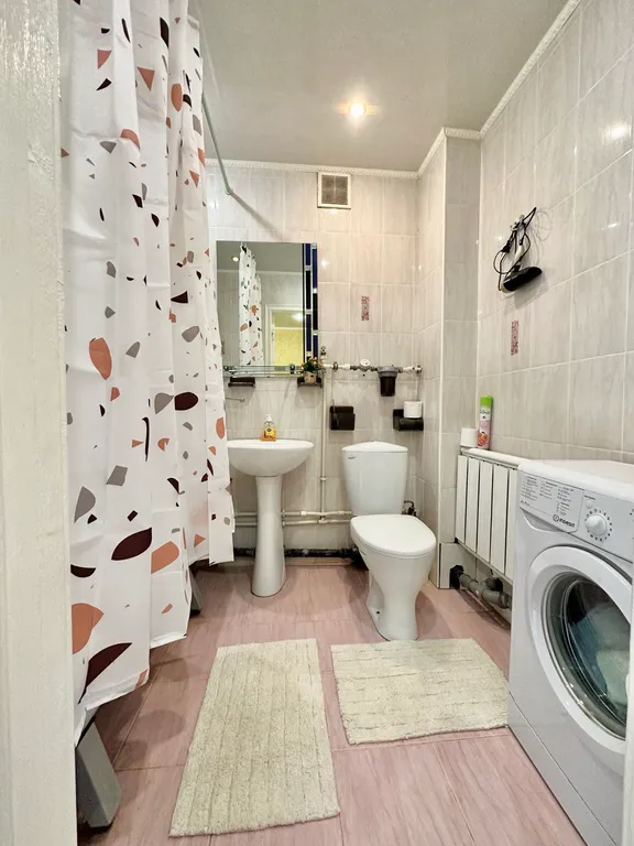 Апартаменты возле торгового центра Макси