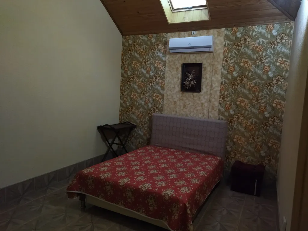 Квартира Комната — аренда посуточно в Орджоникидзе