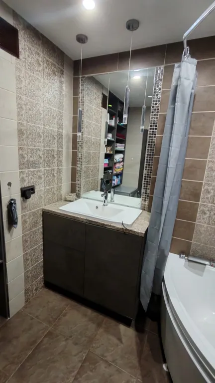 Новострой с красивым видом на город и море