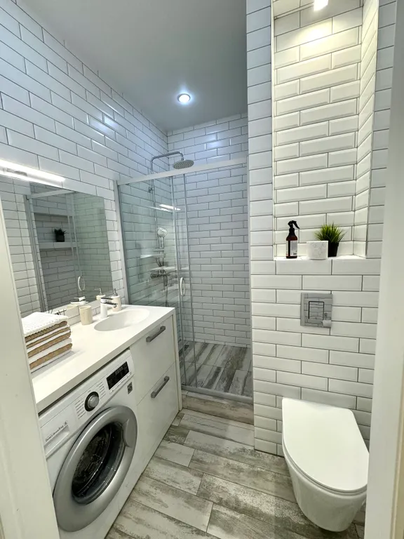 Двухуровневая евротрешка возле моря