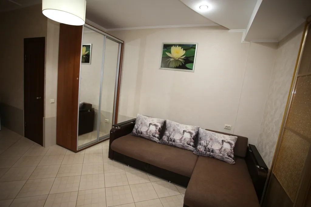 Коттедж 1-комнатный Дом — Феодосия