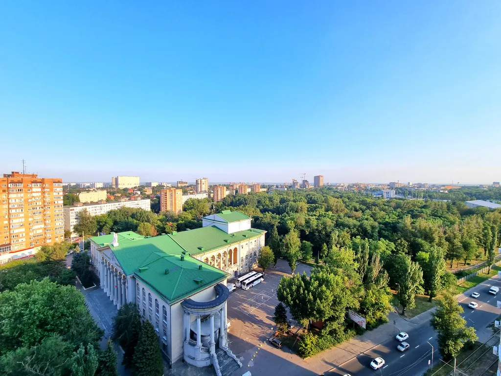 Квартира Квартира с панорамным остеклением и видом на город — Ростов-на-Дону