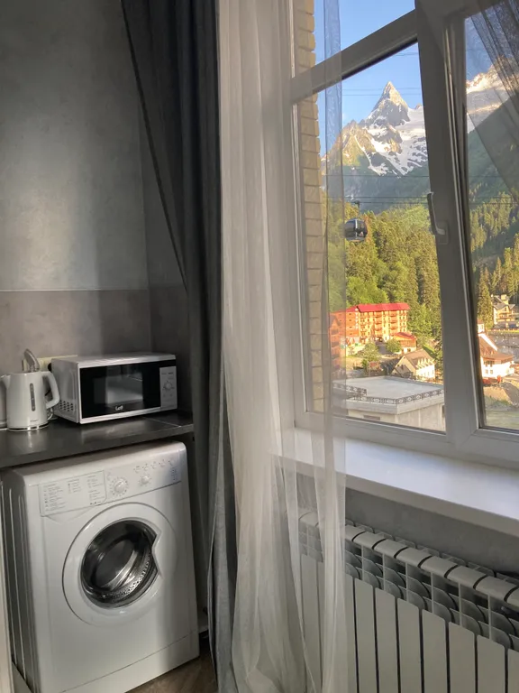 Просторная чистая квартира с видом на горы Домбая в 2 минутах от канатки