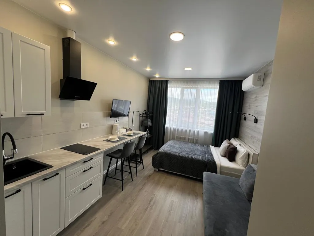 Дизайнерская квартира-студия