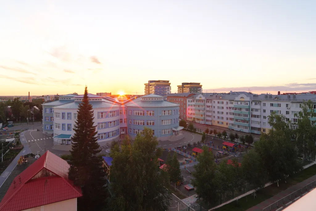 Двухкомнатная в самом центре Ханты-Мансийска