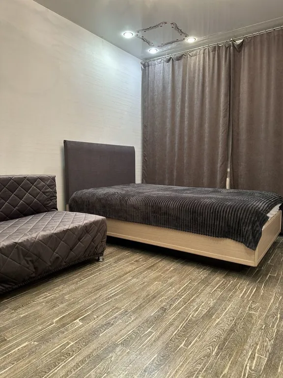 Вместительная двушка у Патронного