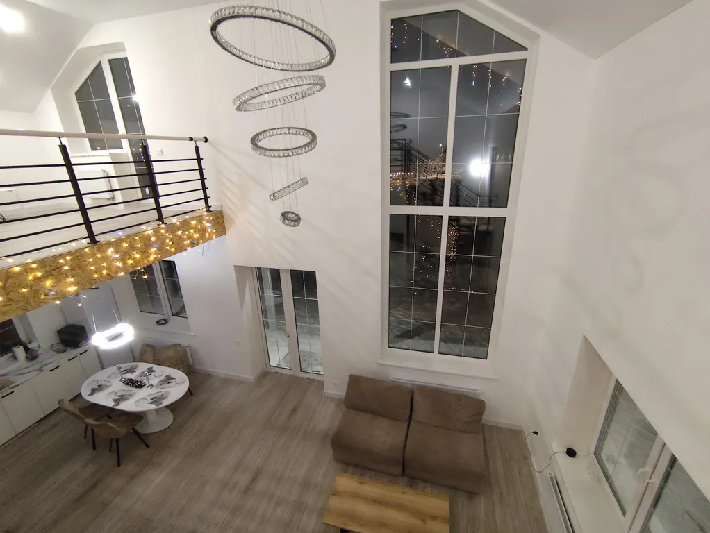 Большой дом с новым ремонтом