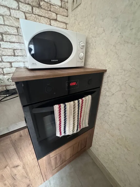 Уютная квартира, возле аквапарка и детской больницей на Гаранькина