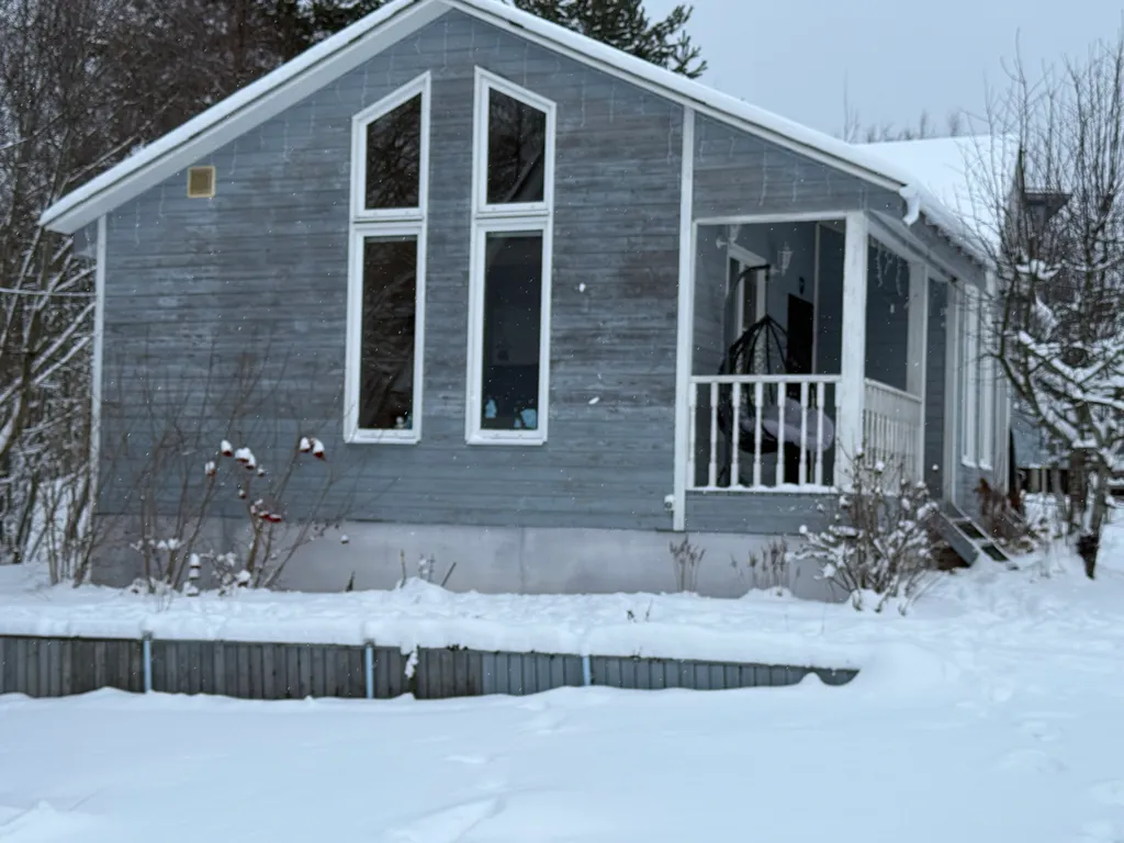 Коттедж Уютный уголок с видом на горнолыжные склоны — Светлое