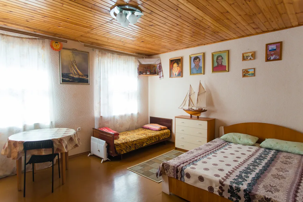 «Домик моряка» на озере Аслыкуль