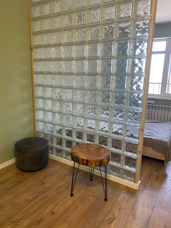 Зелёная студия в элитном доме города