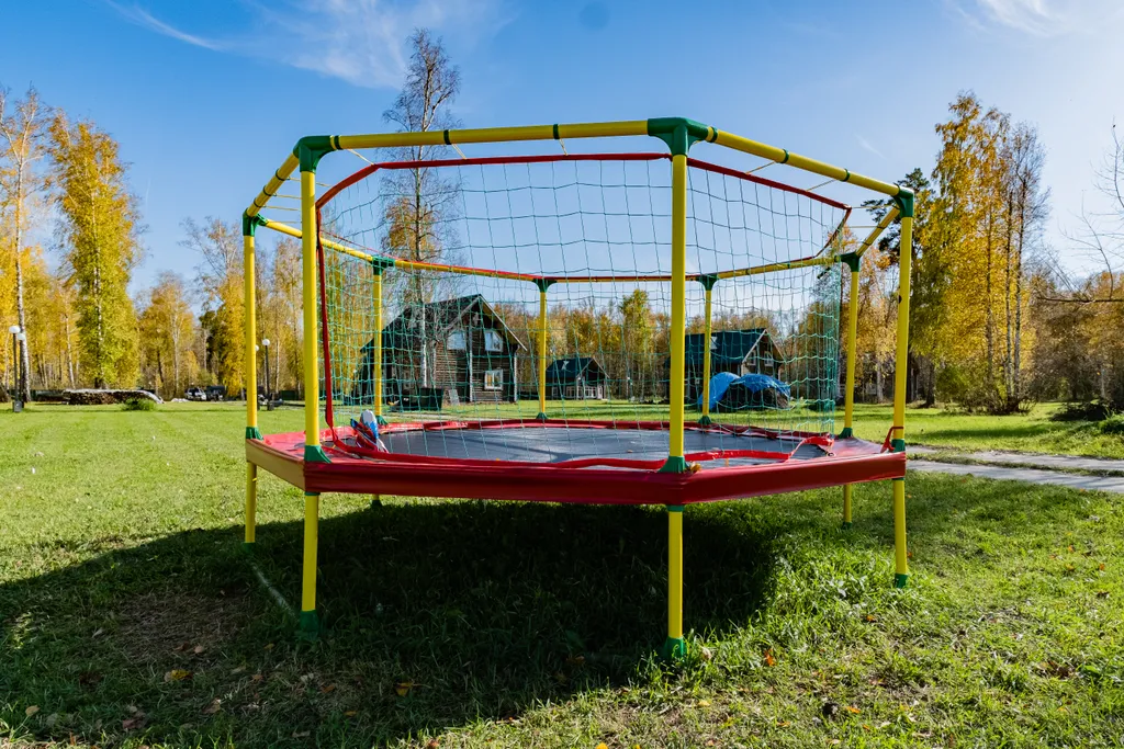 Комфортный дом у реки