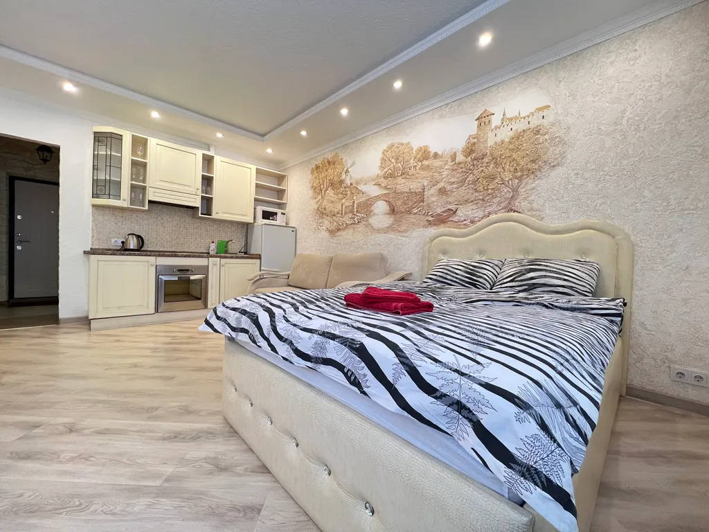 Уютная студия на Хрустальной