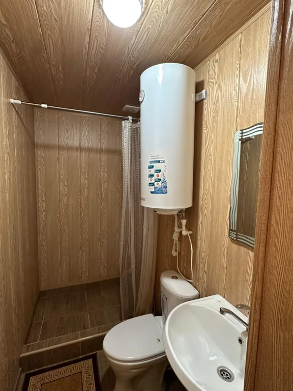 Домик с видом на горы