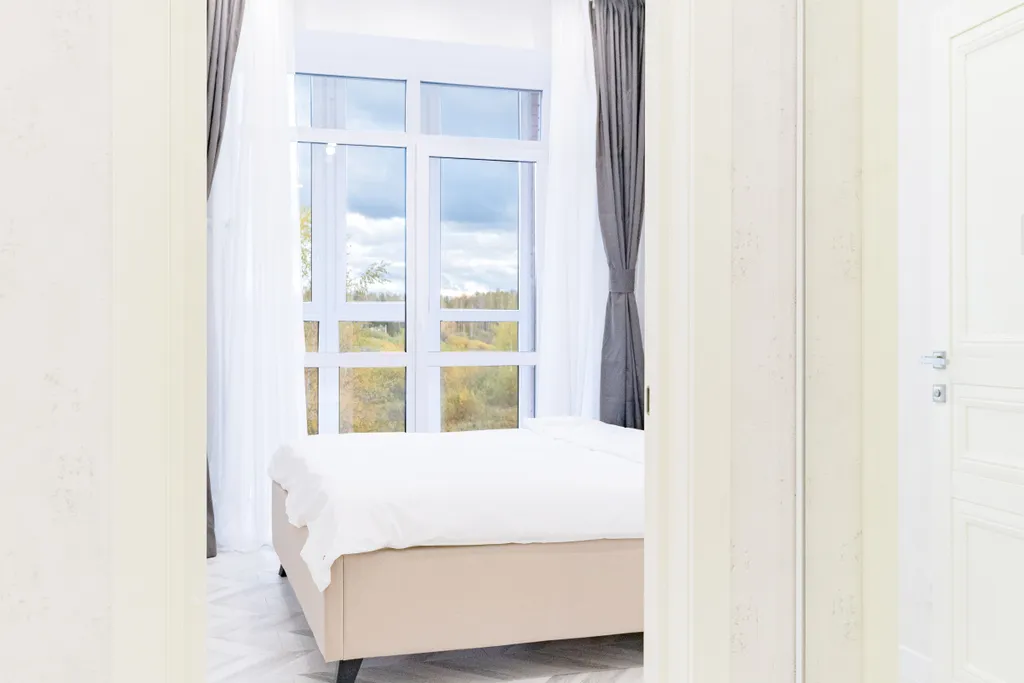 Евротрешка с панорамными окнами