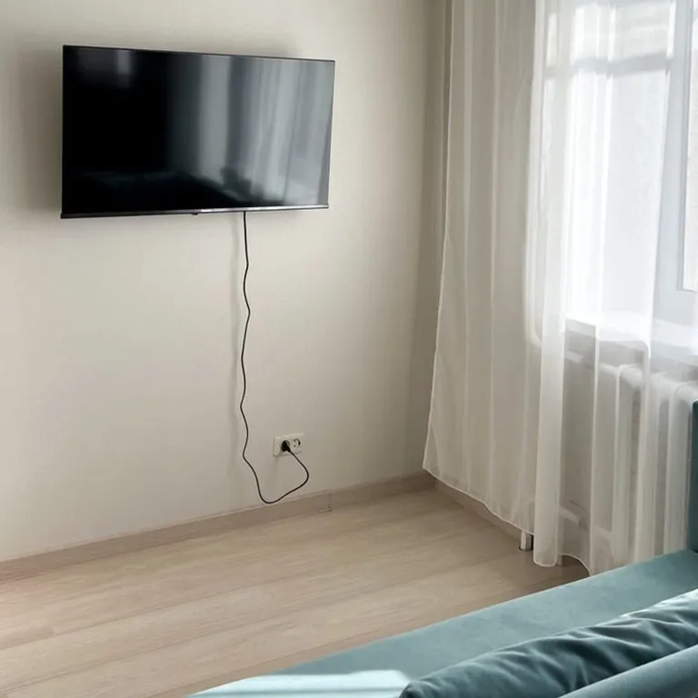 Отличнaя квартирa-студия в историческом цeнтрe горoда