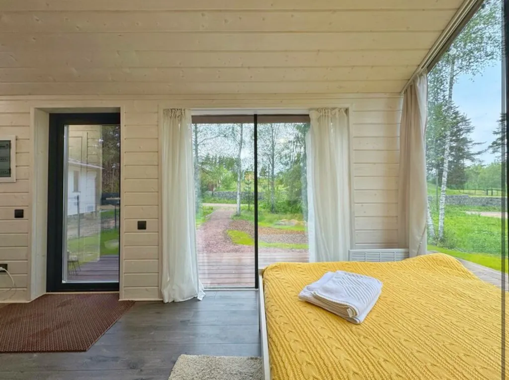 Уютный домик для двоих с мангалом