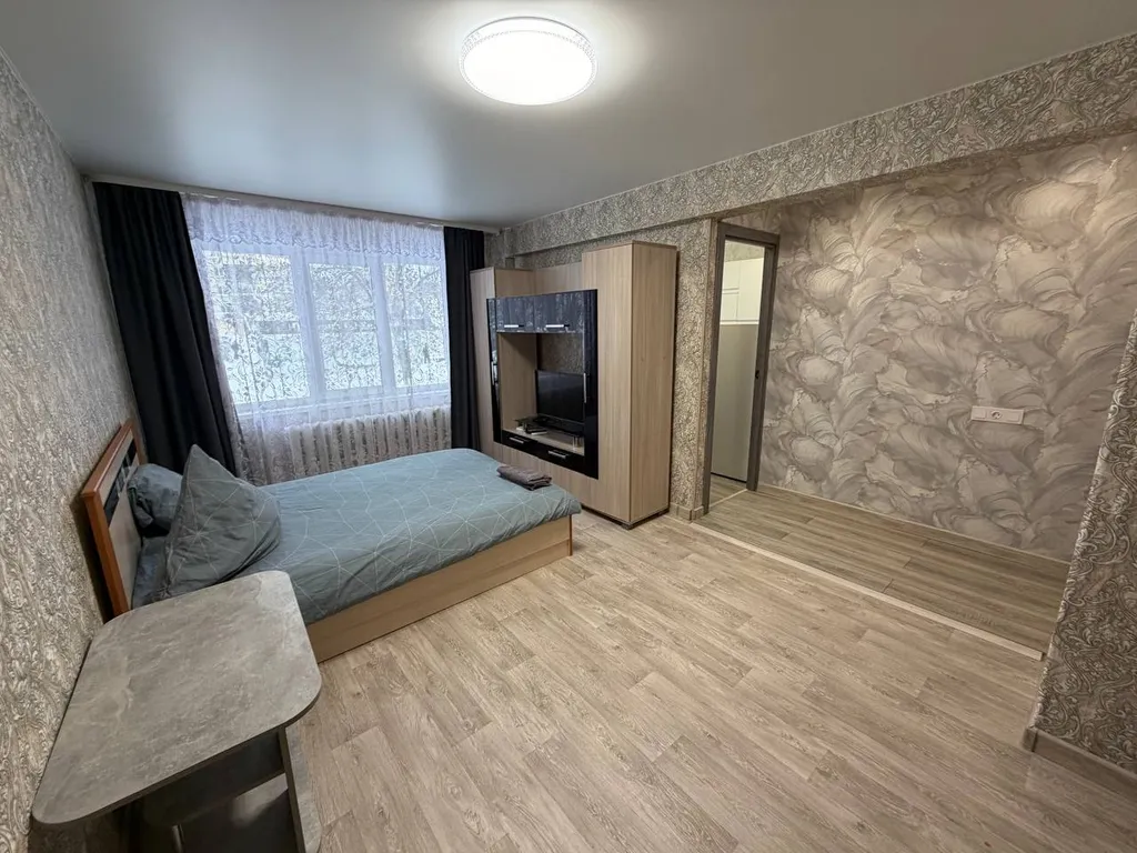 Однушка возле трамвайного кольца