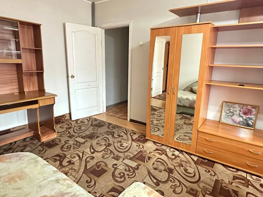 Двухкомнатная квартира рядом с областной больницей