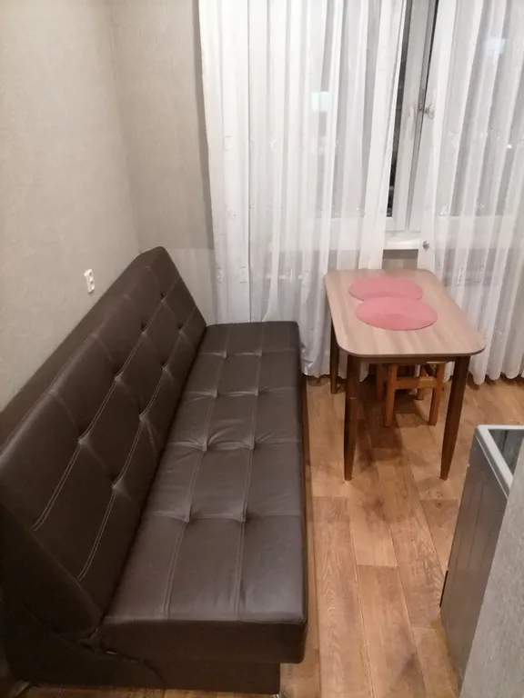 Хорошая 1 комнатная квартира.