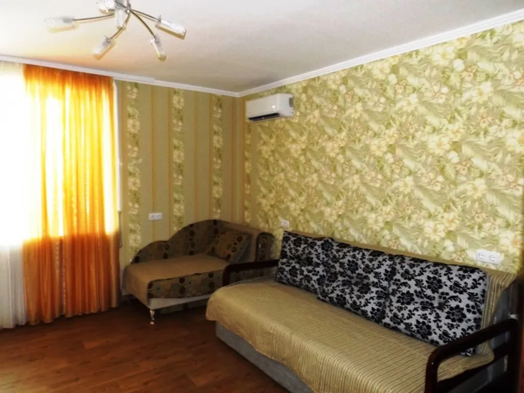 Квартира 2-я квартира у моря в 70 метрах до пляжа — Евпатория