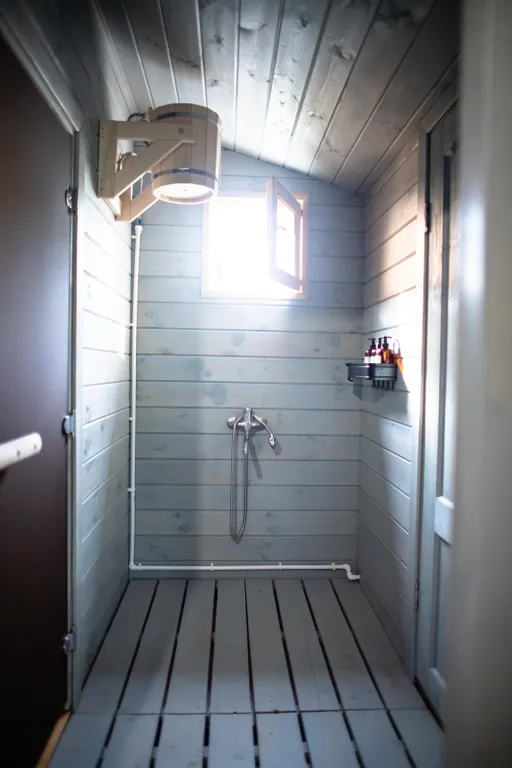 Коттедж Отдельный, уютный дом в 100 метрах от моря — Новоотрадное